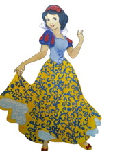 Cargar imagen en el visor de la galería, Figura de Foami Grande Personajes Niña