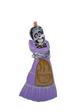 Cargar imagen en el visor de la galería, Figura foamy mediana Día de muertos/ halloween