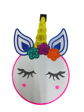 Cargar imagen en el visor de la galería, Figura de Foami Mediana 50cm Niña