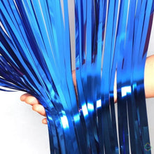 Cargar imagen en el visor de la galería, Cortinas Metálicas