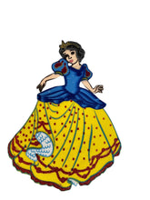 Cargar imagen en el visor de la galería, Foami Dulcero 20cm Niña
